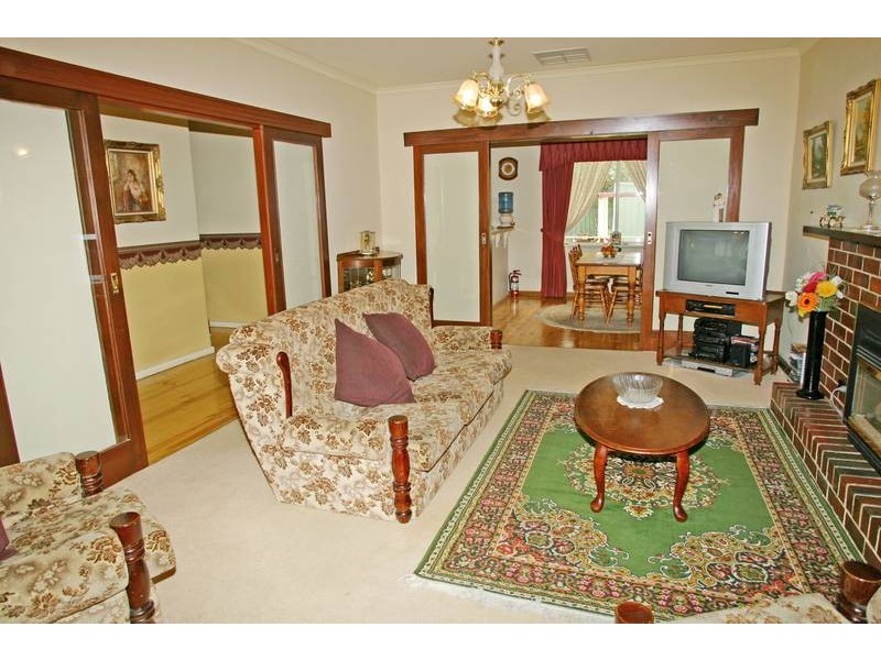 10 Ascham Road, Hope Valley SA 5090