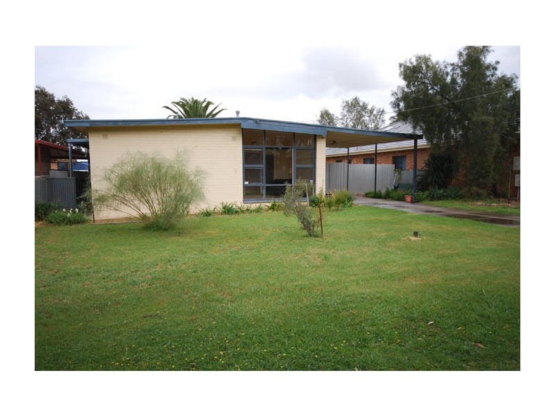4 Craig Street, Modbury North SA 5092