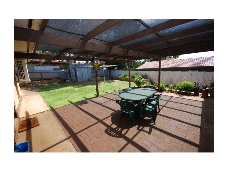 16 Magpie Street, Modbury Heights SA 5092