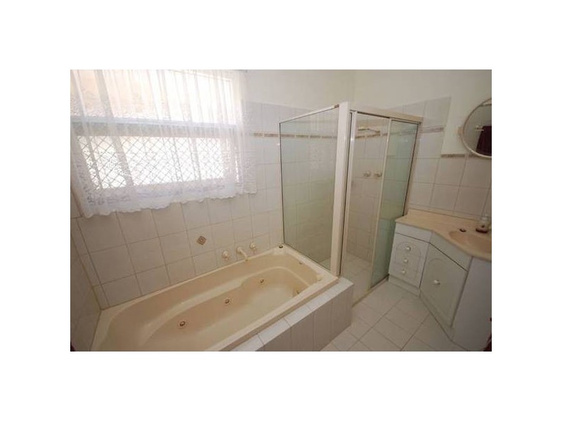 5 O’loughlin Road, Valley View SA 5093