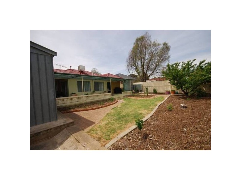 5 O’loughlin Road, Valley View SA 5093