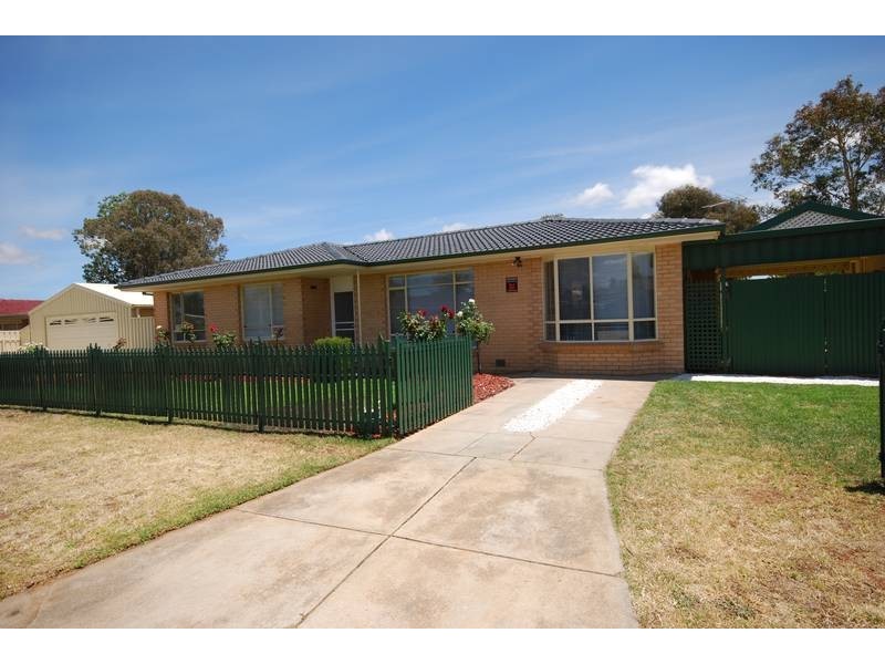 9 Benaud Avenue, Salisbury East SA 5109