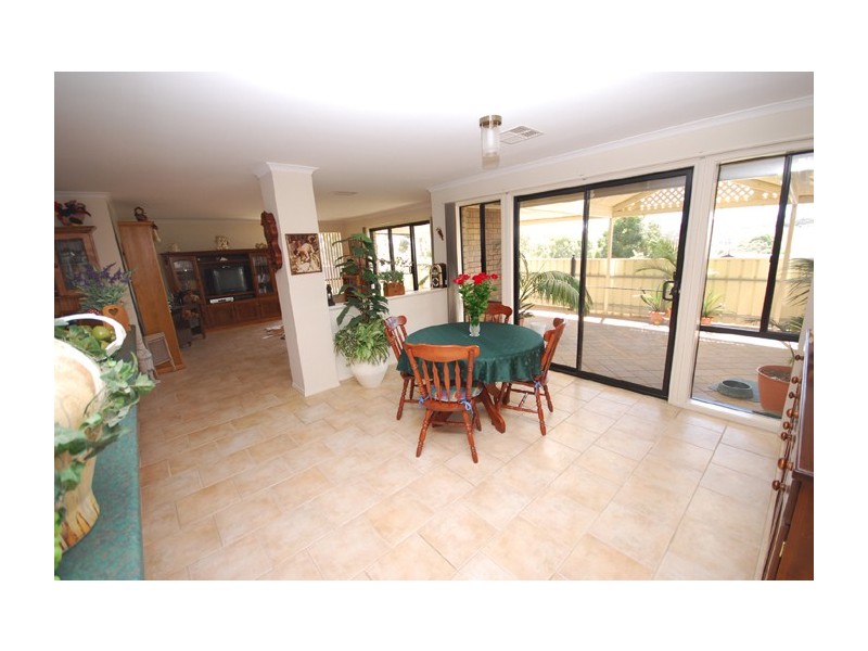 4 Lofty Rise, Greenwith SA 5125