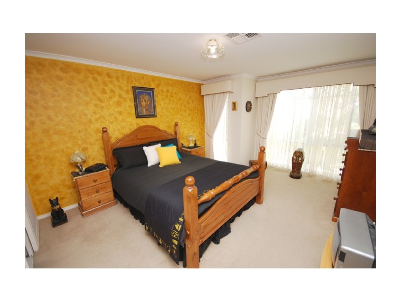 4 Lofty Rise, Greenwith SA 5125