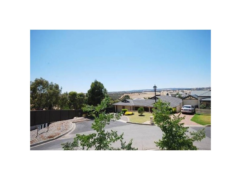 4 Lofty Rise, Greenwith SA 5125