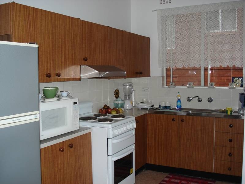 2/39 Queen Victoria Street, Bexley NSW 2207