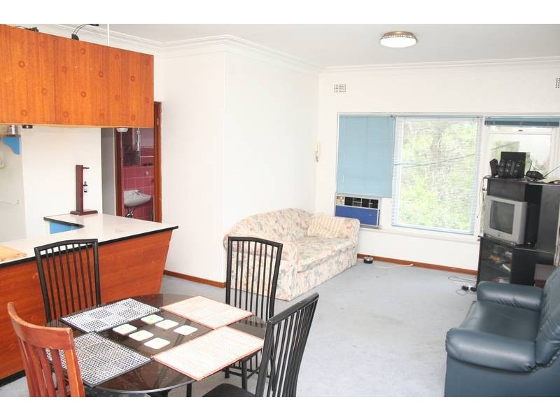 6/189 Princes Highay ( Corner of Ocean Street ), Kogarah NSW 2217