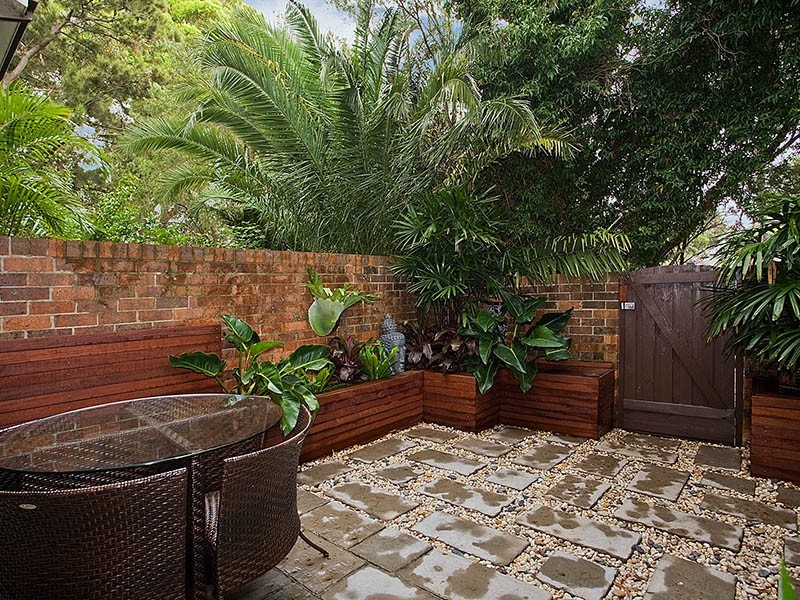 3/44 Hampton Court Road, Carlton NSW 2218