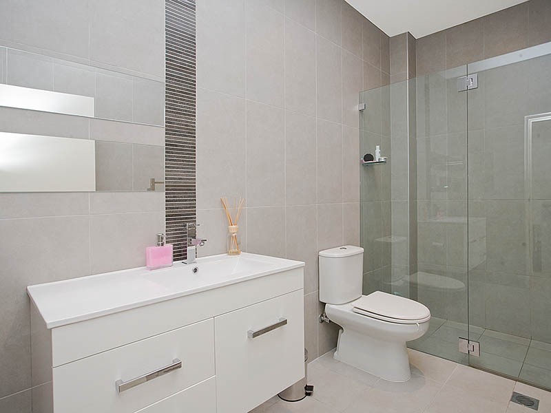 3/44 Hampton Court Road, Carlton NSW 2218