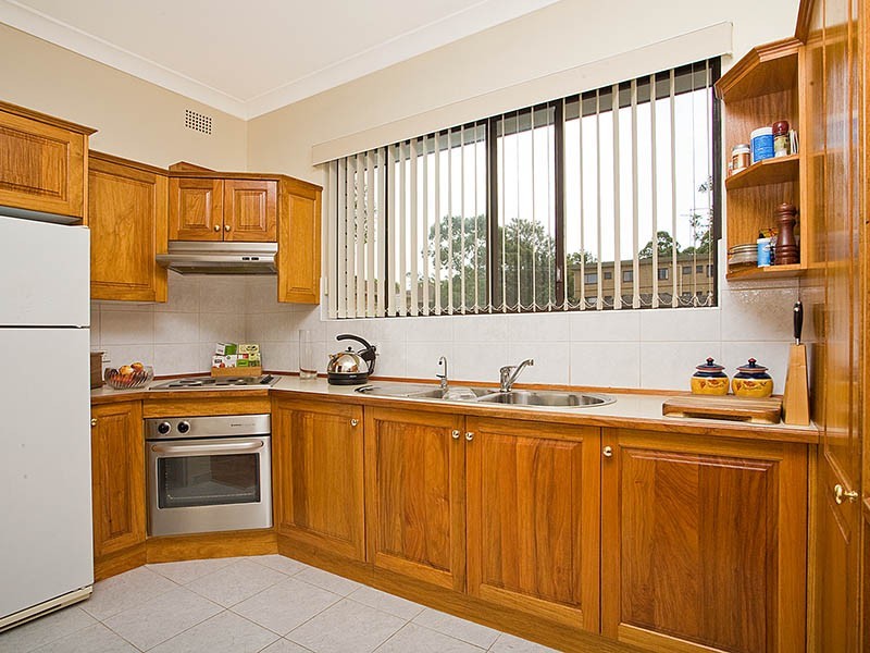 4/64-66 Hampton Court Road, Carlton NSW 2218