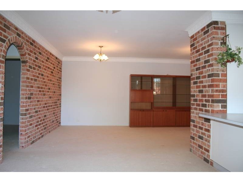 1/13-15 Nielsen Avenue, Carlton NSW 2218