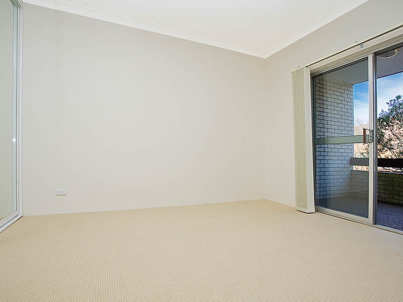 3/39 Willison Road, Carlton NSW 2218