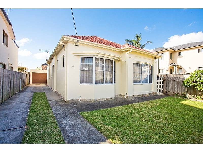 28 Carinya Avenue, Brighton-le-sands NSW 2216