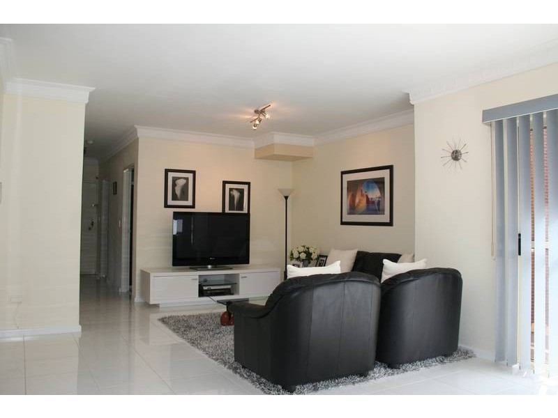 16 Winchester Street, Carlton NSW 2218