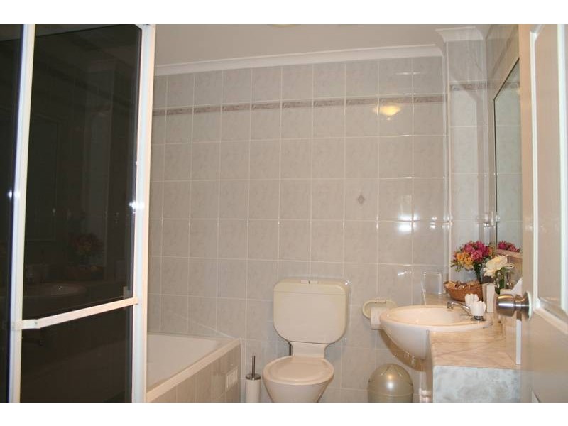 16 Winchester Street, Carlton NSW 2218