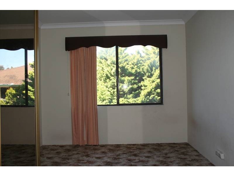 13/16-20 Hampton Court Road, Carlton NSW 2218