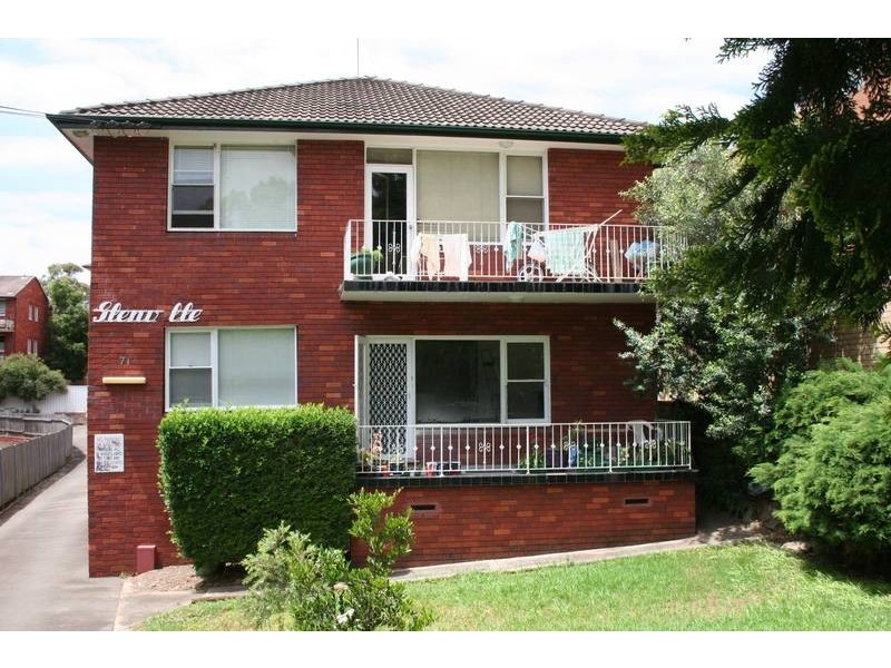 2/71 Wolseley Street, Bexley NSW 2207