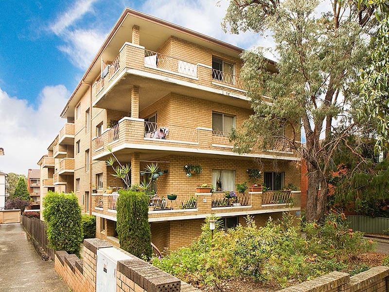 4/61 Wolseley Street, Bexley NSW 2207