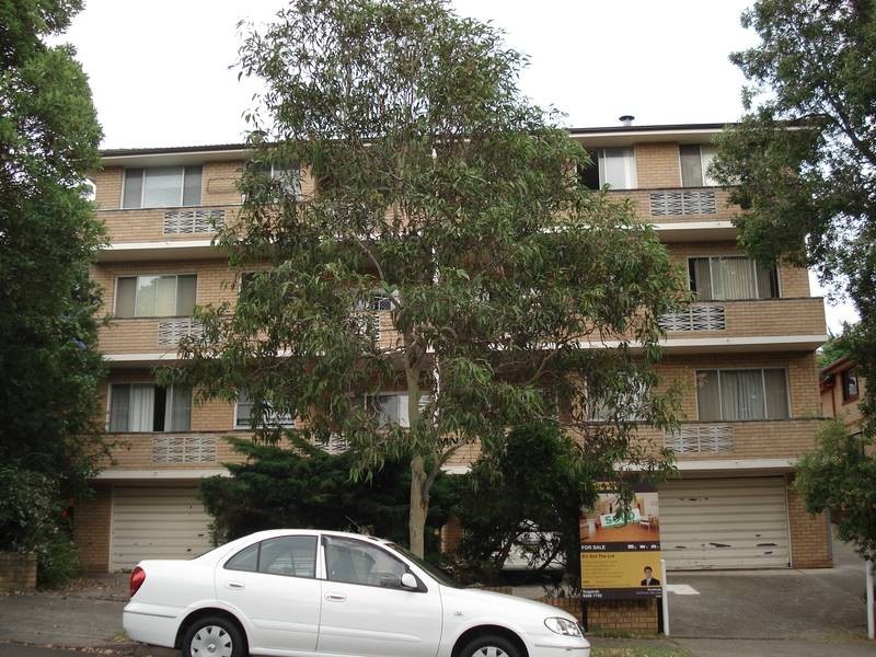 8/31-33 Mill Street, Carlton NSW 2218