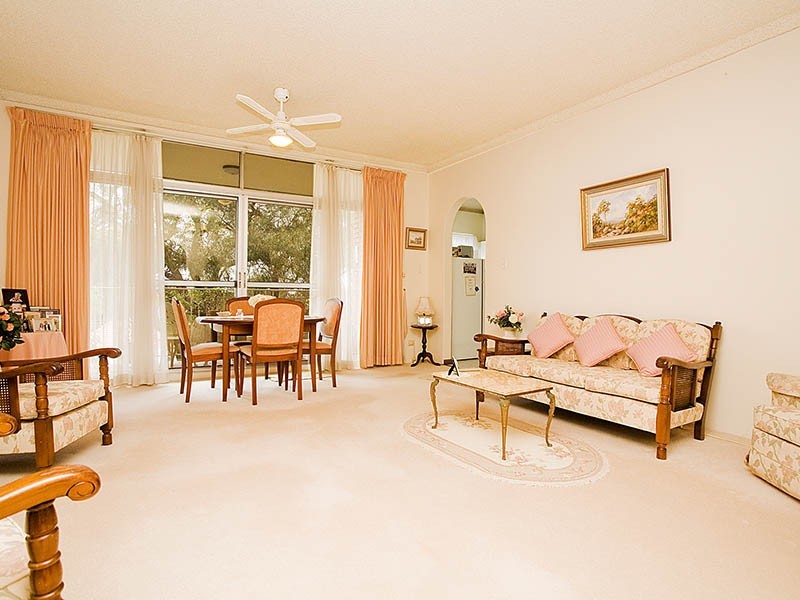 15/1-7 Buchanan Street, Carlton NSW 2218