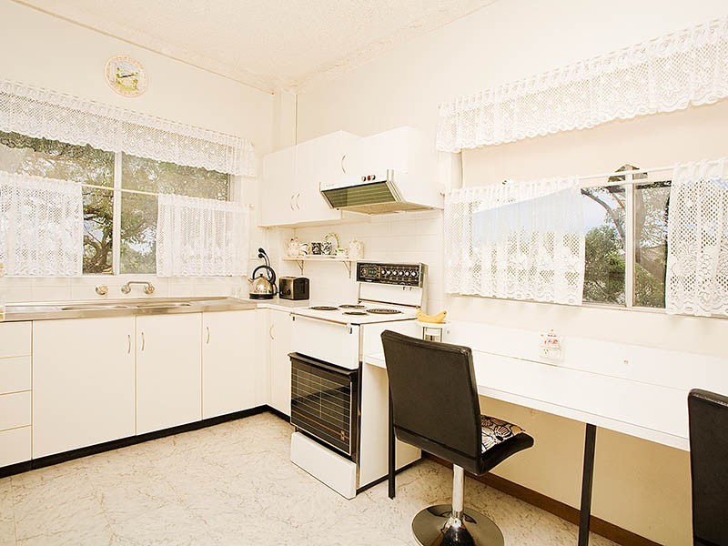 15/1-7 Buchanan Street, Carlton NSW 2218