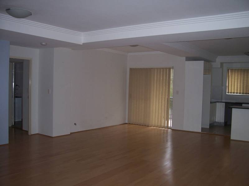 8/20-24 Premier Street, Kogarah NSW 2217