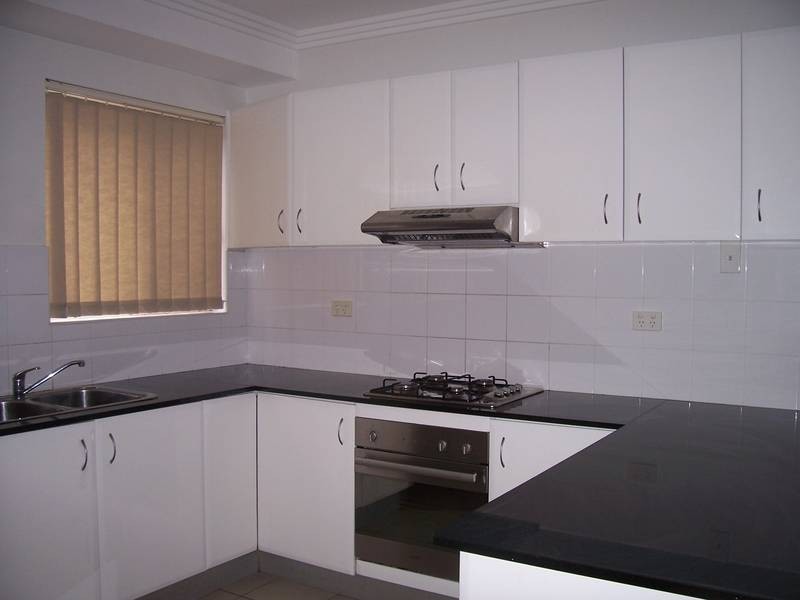 8/20-24 Premier Street, Kogarah NSW 2217