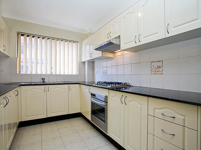 8/475 Forest Road, Penshurst NSW 2222