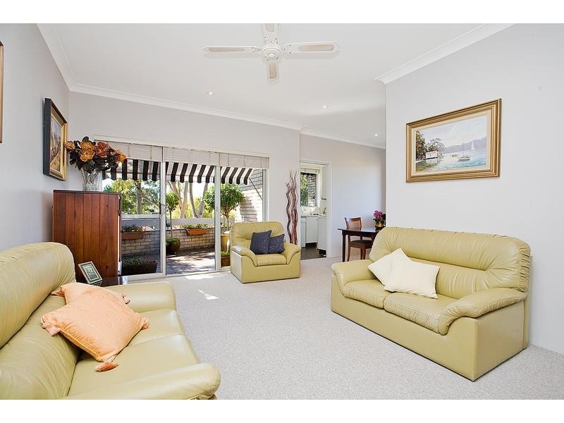 10/39 Willison Road, Carlton NSW 2218