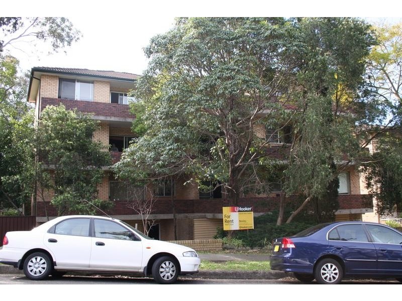 2/18 Carlton Parade, Carlton NSW 2218