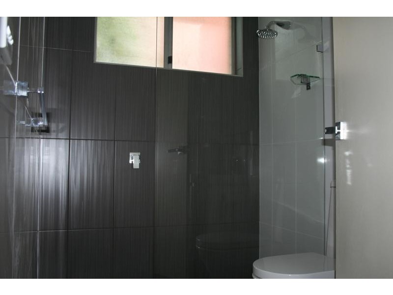 2/18 Carlton Parade, Carlton NSW 2218