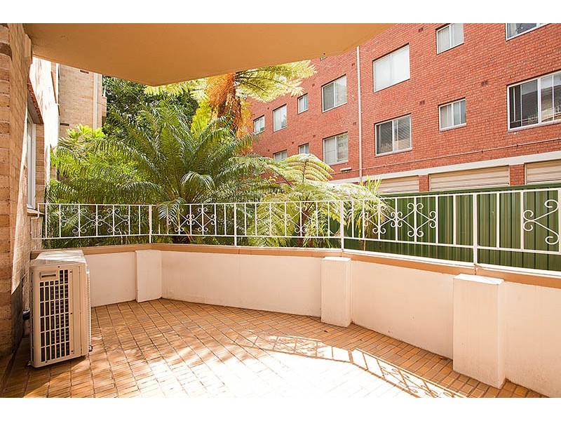 2/22-26 Garfield Street, Carlton NSW 2218