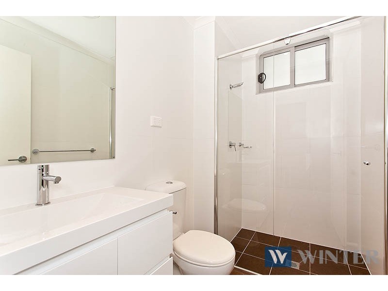 8/2 Kensington Street, Kogarah NSW 2217