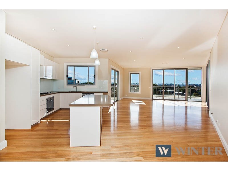 18/2 Kensington Street, Kogarah NSW 2217