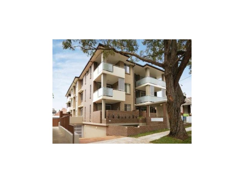 7 & 8/8-10 Bembridge Street, Carlton NSW 2218