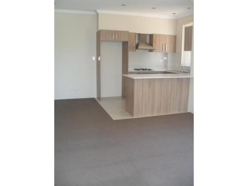 7 & 8/8-10 Bembridge Street, Carlton NSW 2218