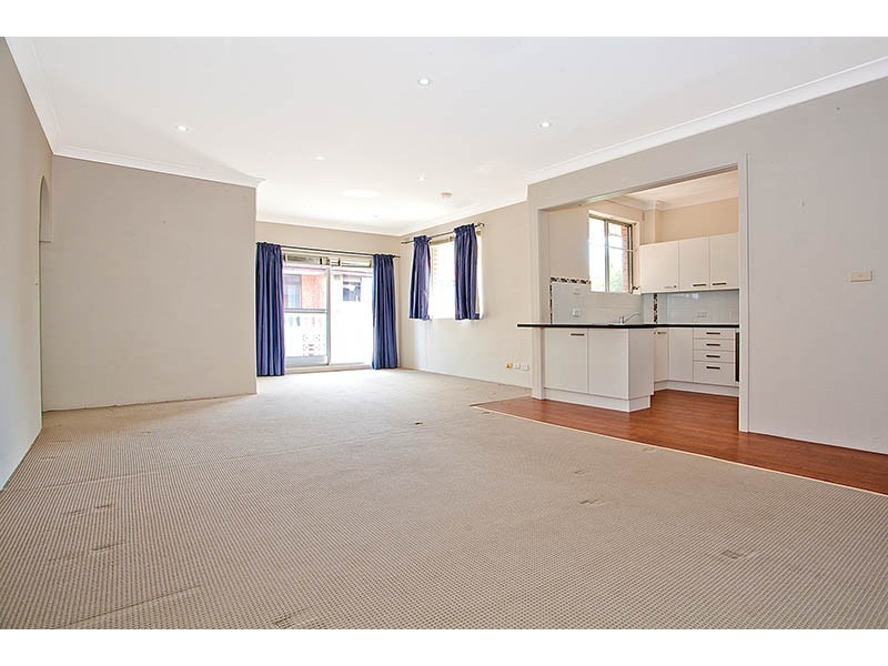 9/52-54 Hampton Court Road, Carlton NSW 2218