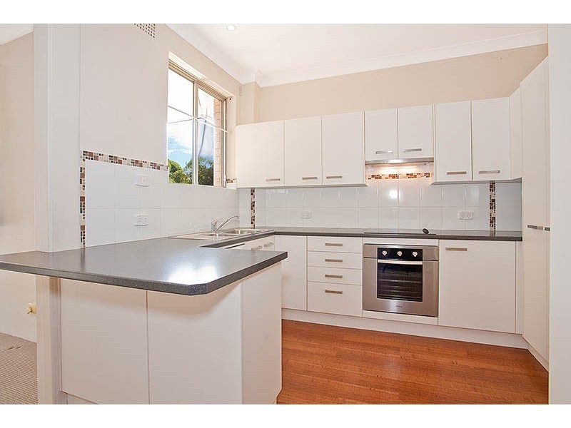 9/52-54 Hampton Court Road, Carlton NSW 2218