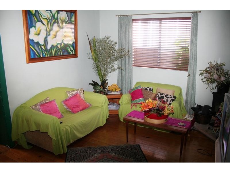 18 Bembridge Street, Carlton NSW 2218