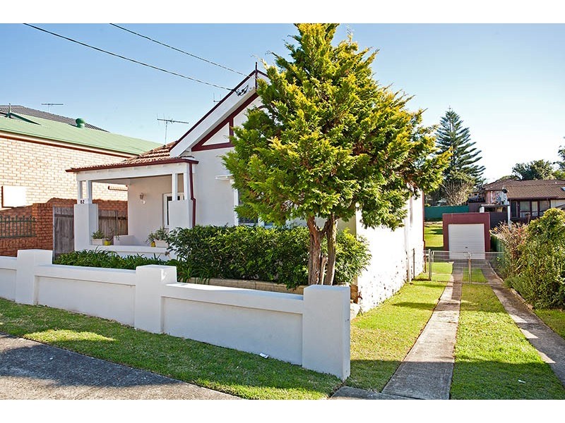 82 Beaconsfield Street, Bexley NSW 2207