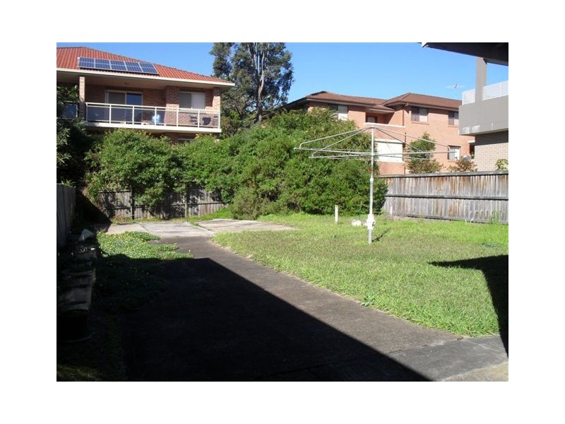 22 Bembridge Street, Carlton NSW 2218