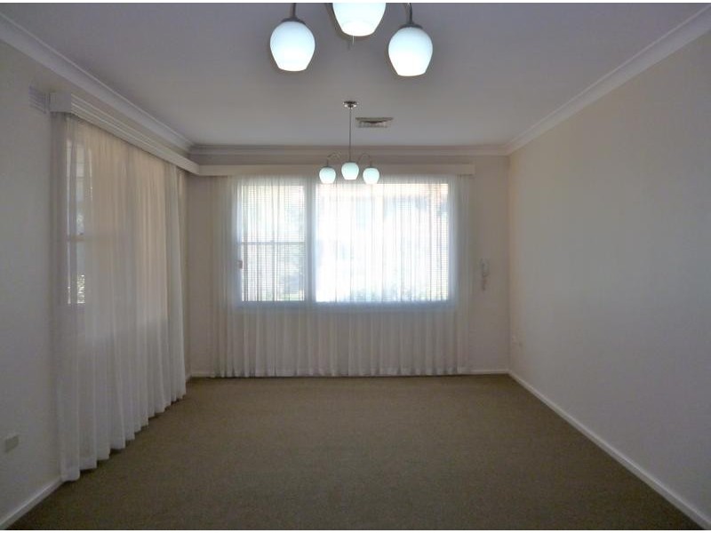 4/6 Andover Street, Carlton NSW 2218