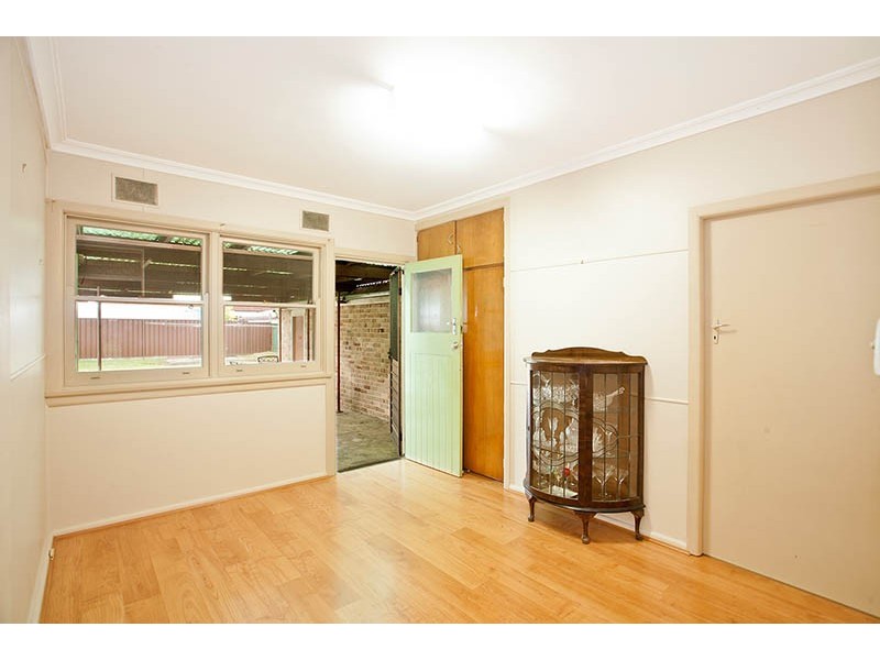 19 Wheeler Street, Carlton NSW 2218