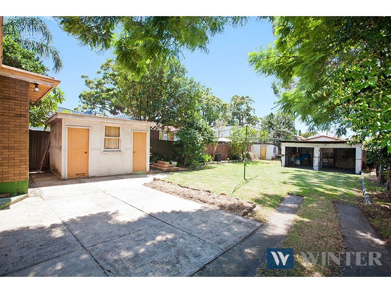 6 Park Road, Carlton NSW 2218