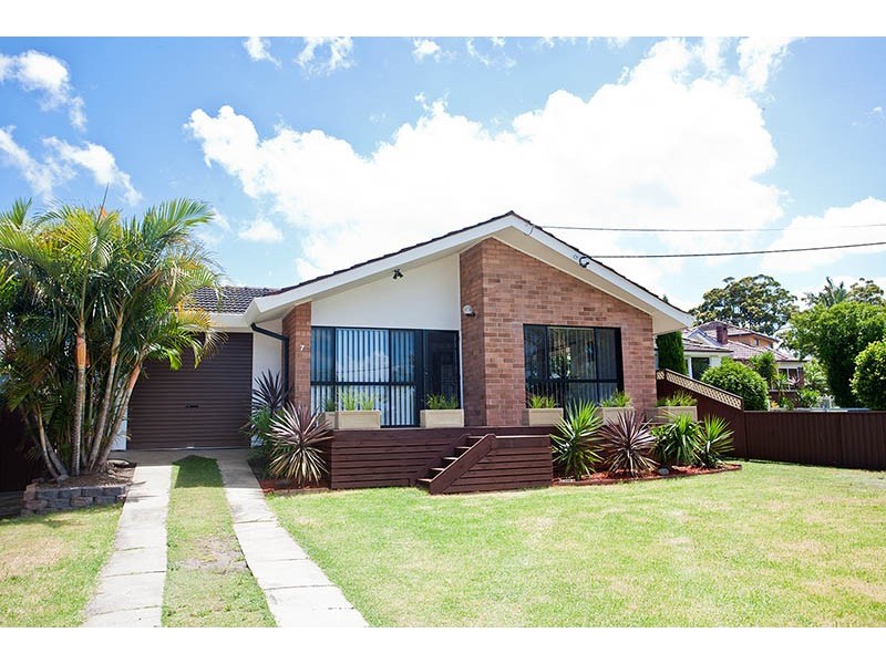 7 Poulton Avenue, Beverley Park NSW 2217