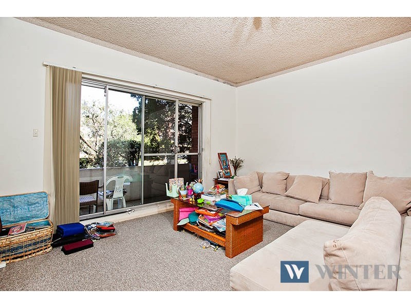 2/7 Shaftesbury Street, Carlton NSW 2218