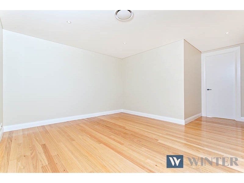 18/2 Kensington Street, Kogarah NSW 2217