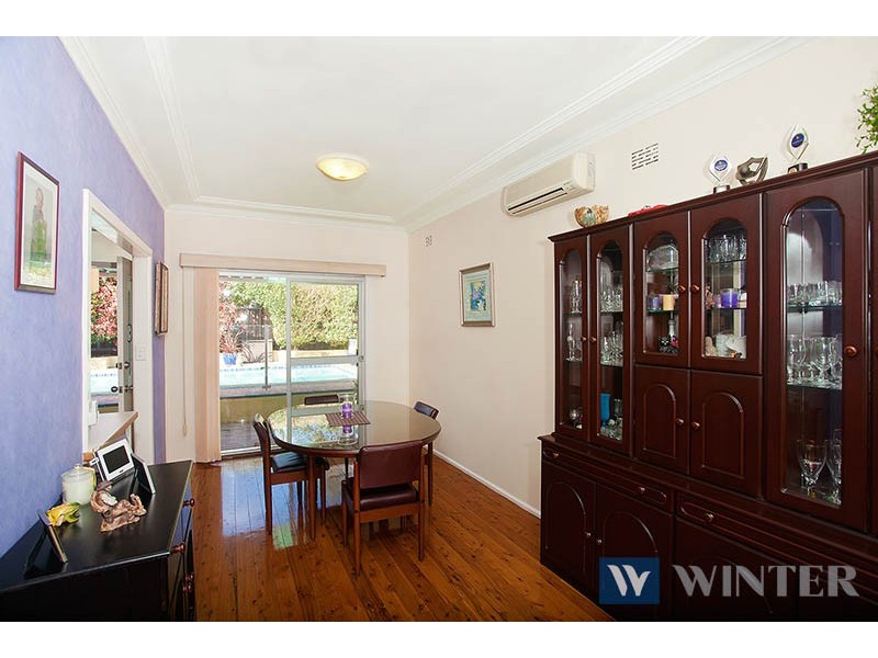 12 Sunlea Avenue, Mortdale NSW 2223
