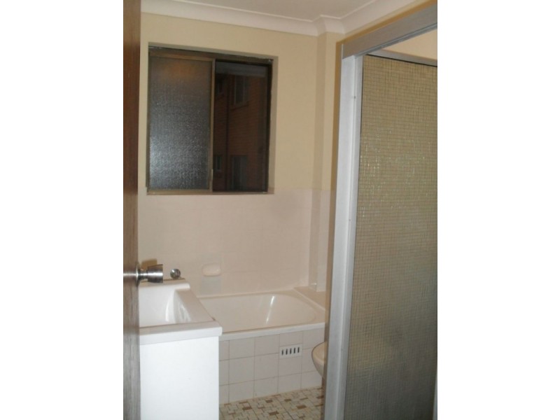 14/25-27 Mill Road, Liverpool NSW 2170