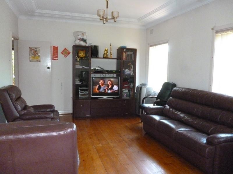 31 Jellicoe Street, Hurstville Grove NSW 2220